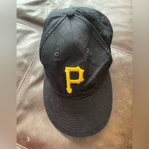 Pittsburgh Pirates baseball cap. Adjustable